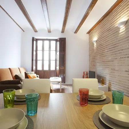 Apartment Singular Station *